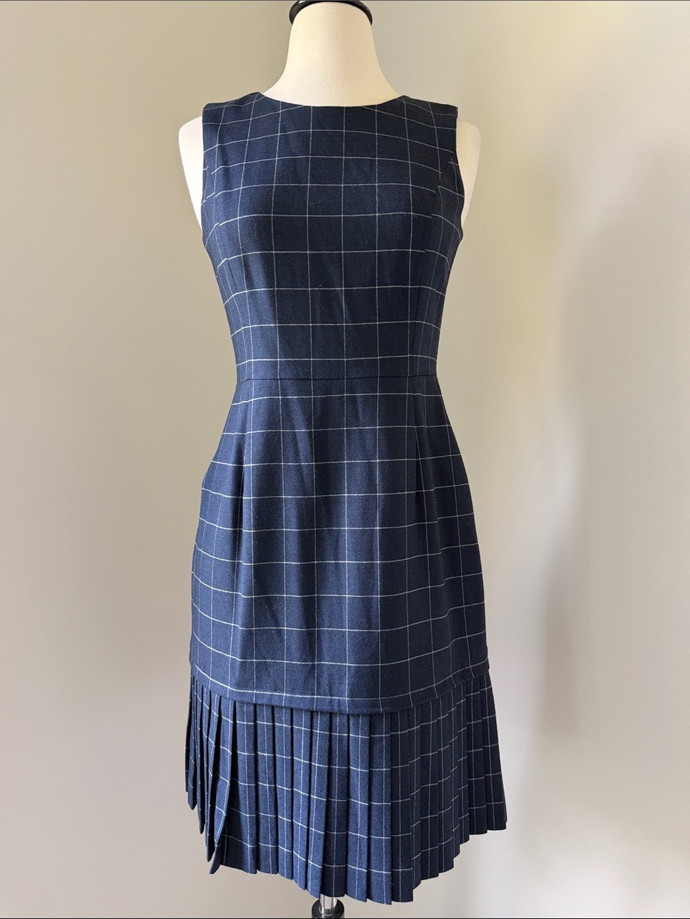 J.Crew Navy Blue Windowpane Pleated Hem Sheath Dress w/ Pockets (size 2P)